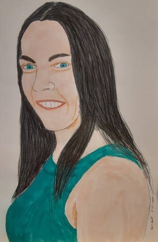 ModelBethSideFacingdarkhair